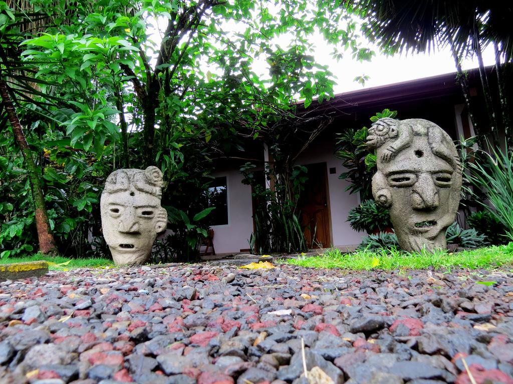 Hotel Vagabondo La Fortuna Εξωτερικό φωτογραφία