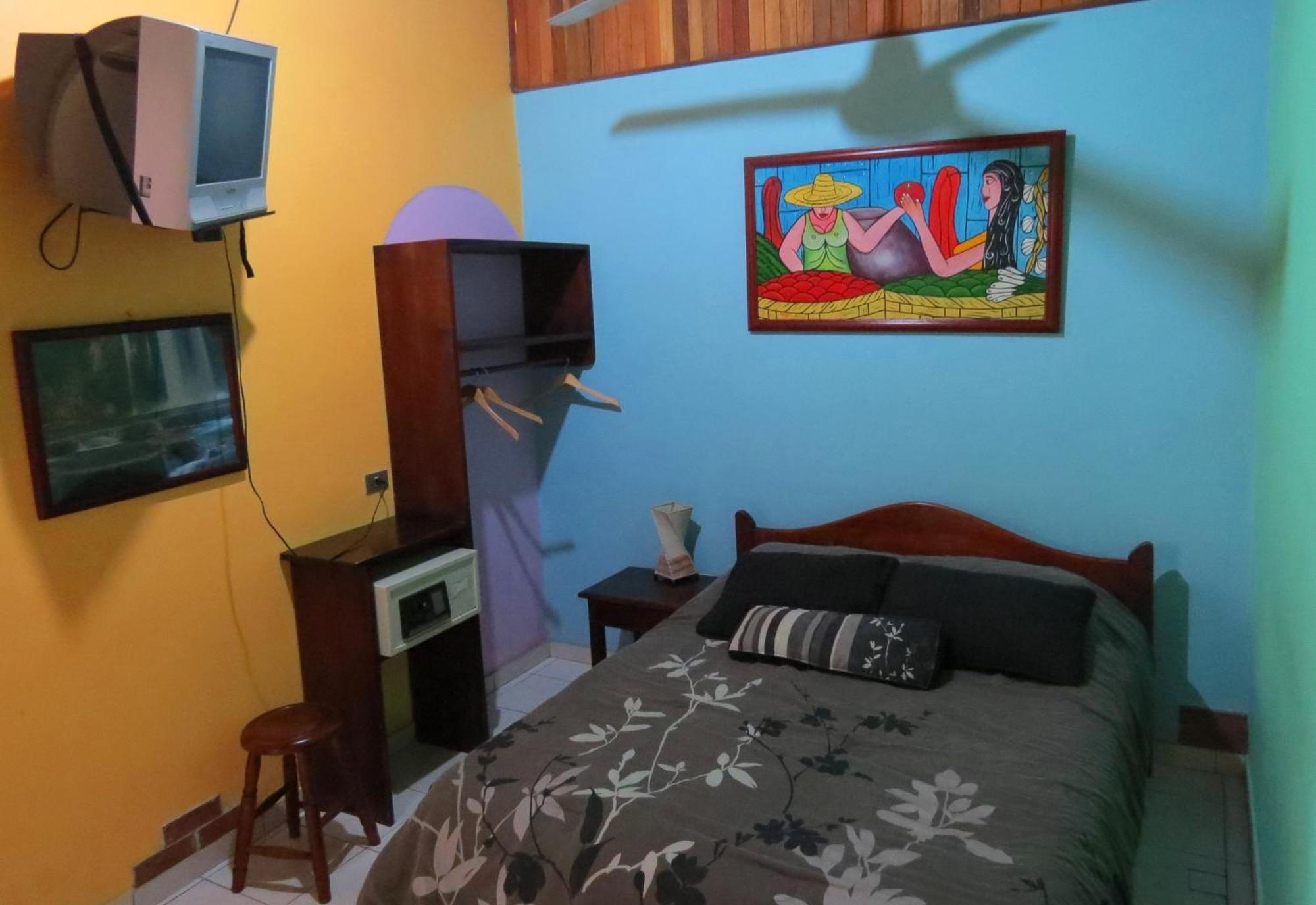 Hotel Vagabondo La Fortuna Εξωτερικό φωτογραφία